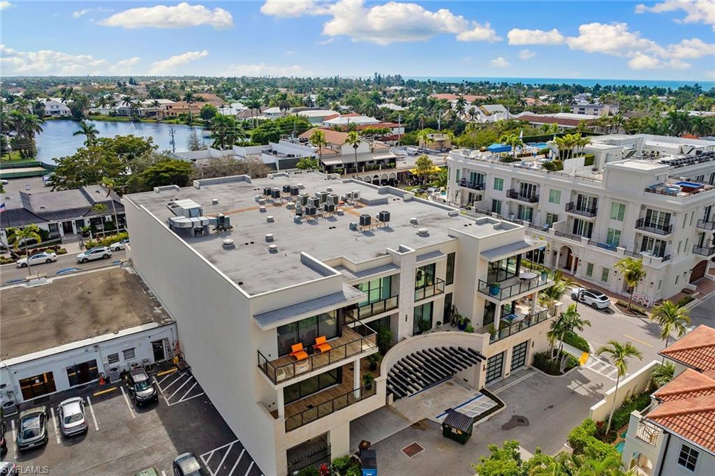 OLDE NAPLES - Residential