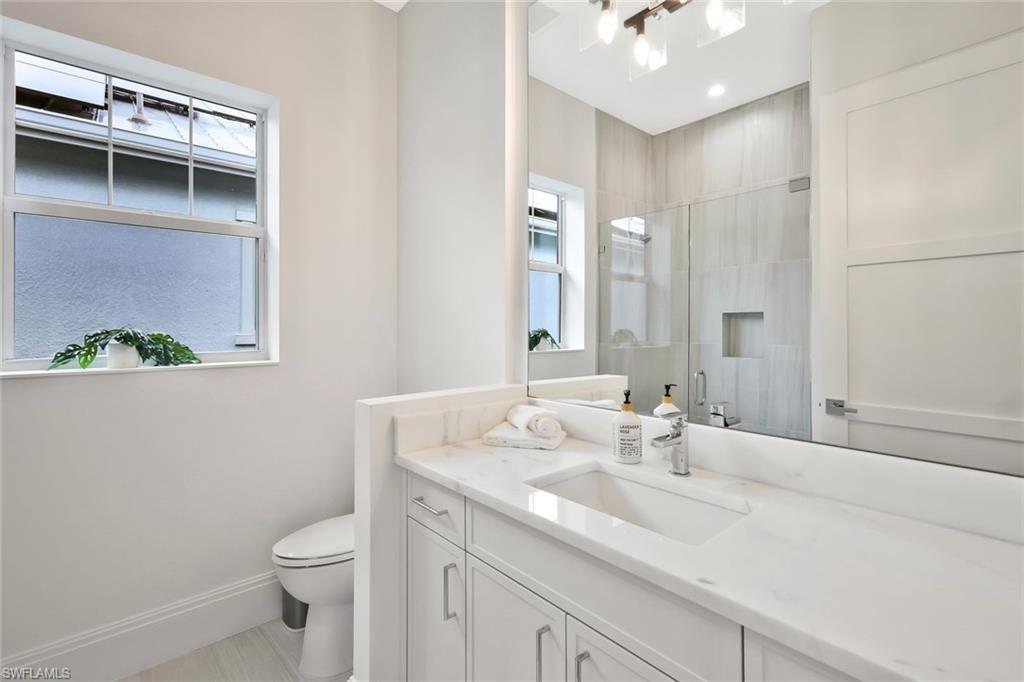 LAKE TIMBER - Residential