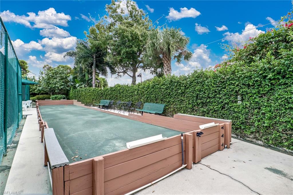 BEACHWALK GARDENS - Residential