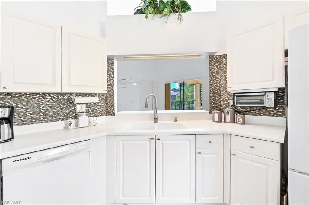 BEACHWALK GARDENS - Residential