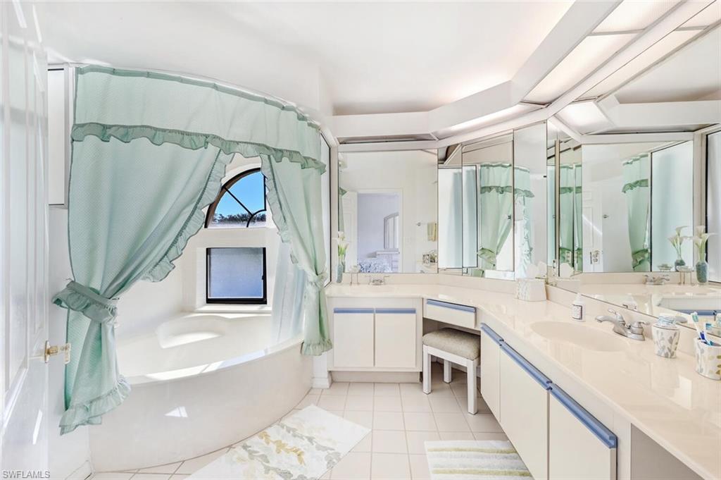 BEACHWALK GARDENS - Residential