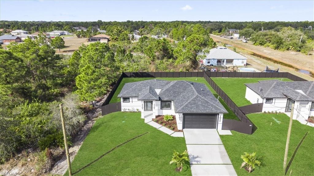 LEHIGH ACRES - Residential
