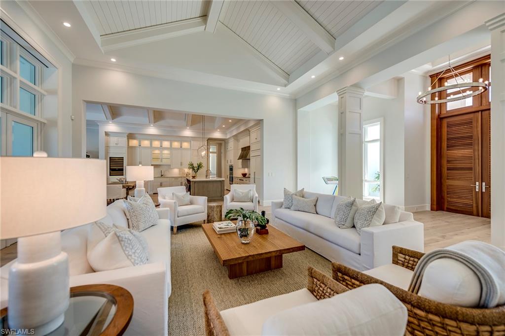 MOORINGS - Residential