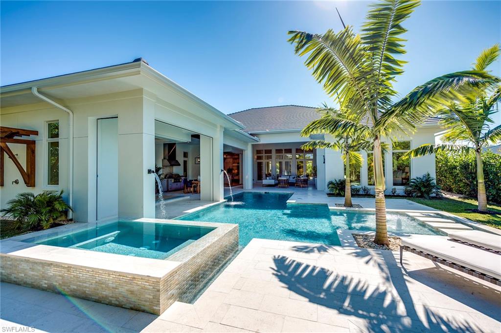 MOORINGS - Residential