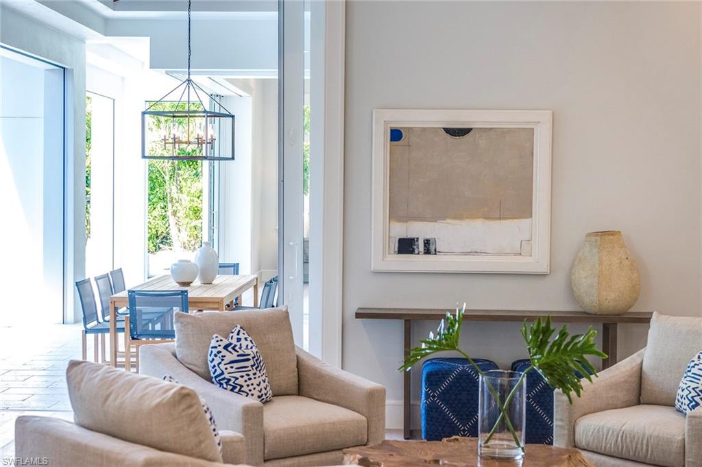 MOORINGS - Residential