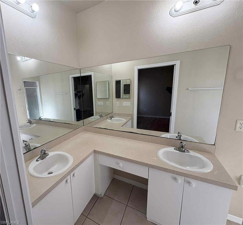 LEHIGH ACRES - Residential Lease