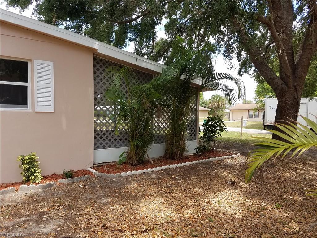 NAPLES SOUTH - Residential