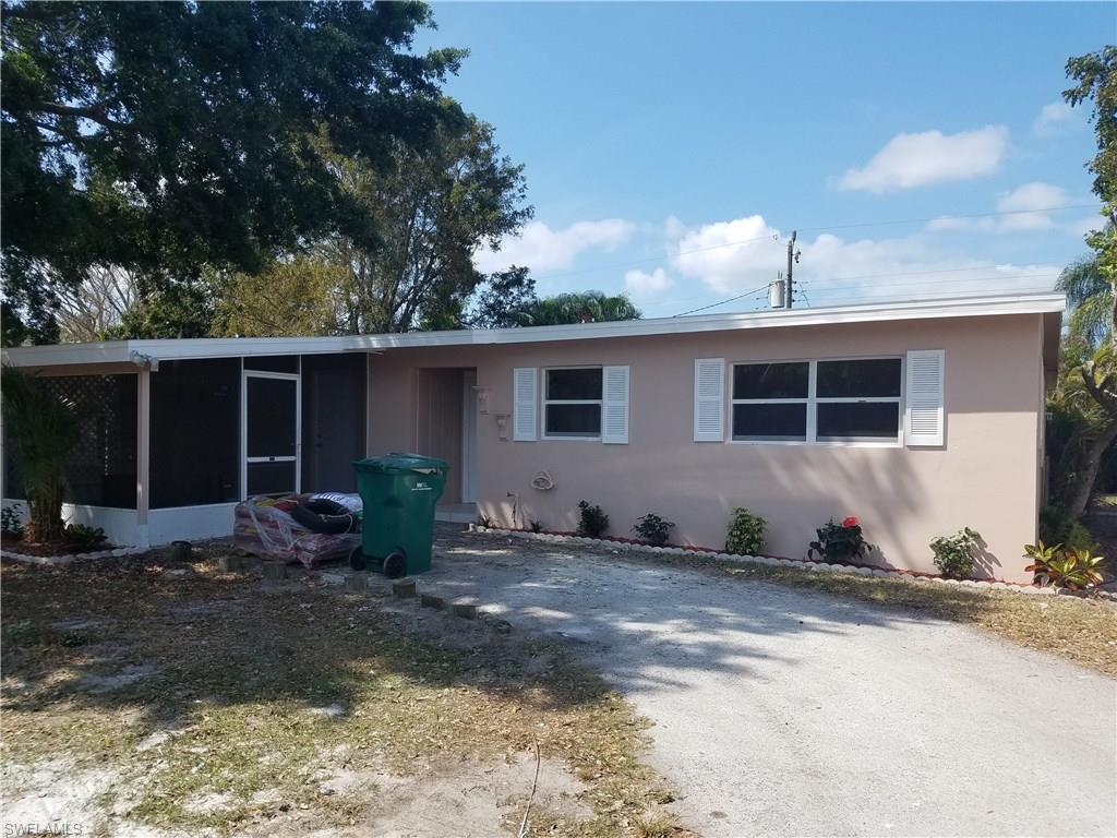 NAPLES SOUTH - Residential