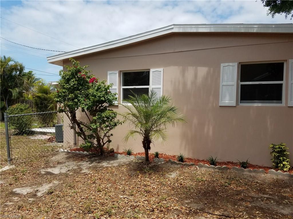 NAPLES SOUTH - Residential