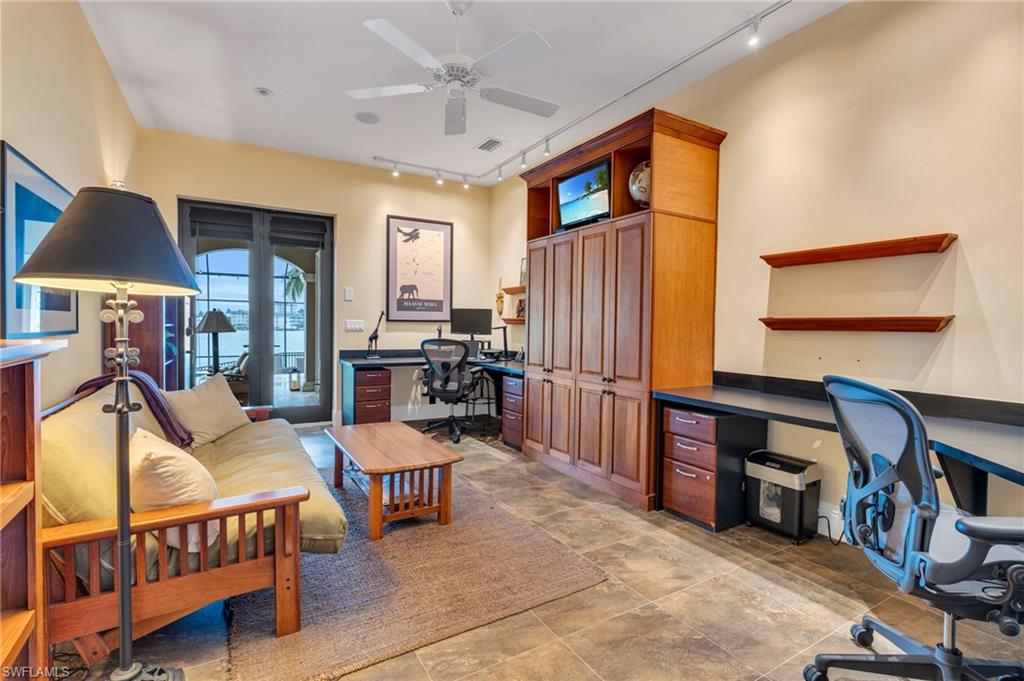 CONNERS - Residential