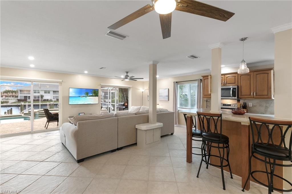 CAPE CORAL - Residential Lease