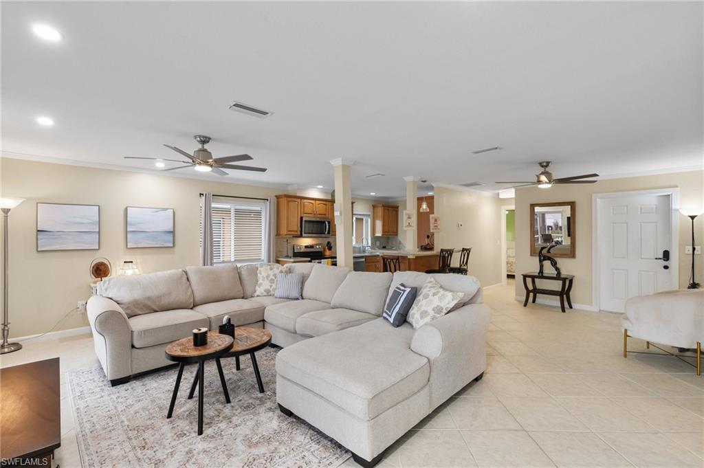 CAPE CORAL - Residential Lease