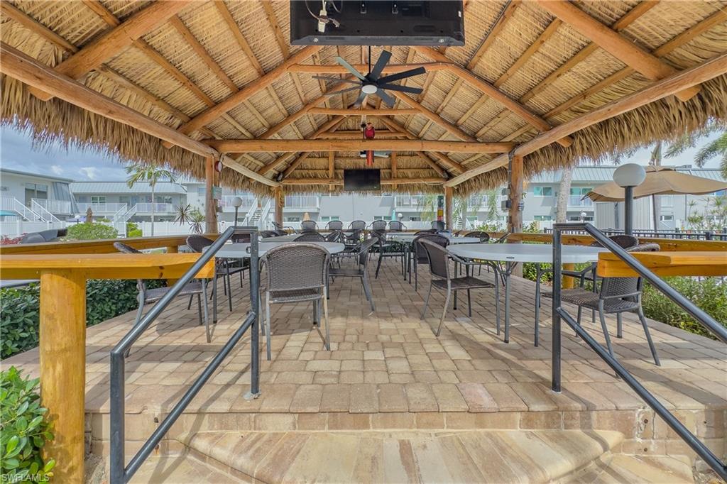 REGENCY CONDO - Residential