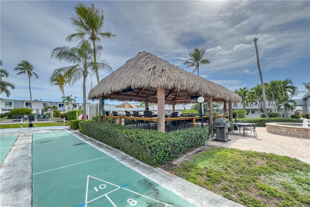 REGENCY CONDO - Residential