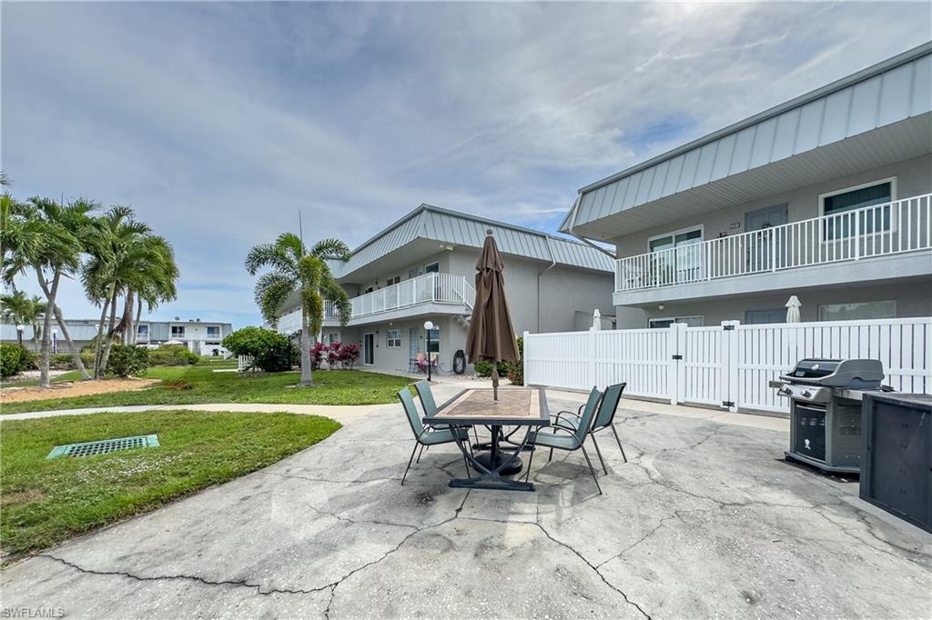 REGENCY CONDO - Residential