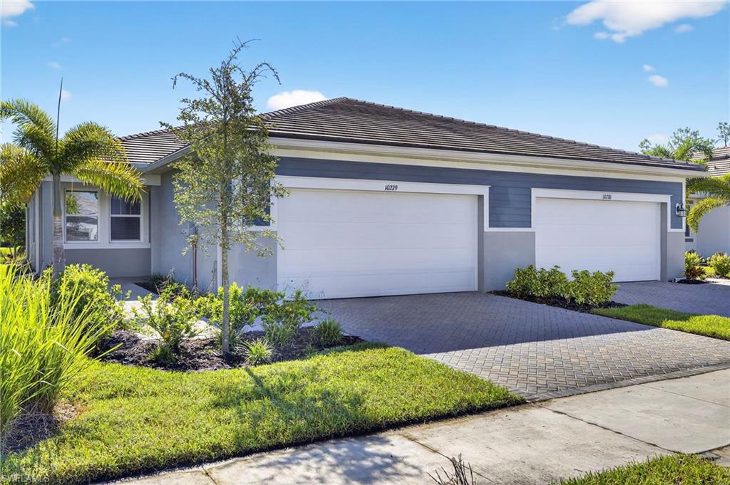 BONAVIE COVE - Residential Lease