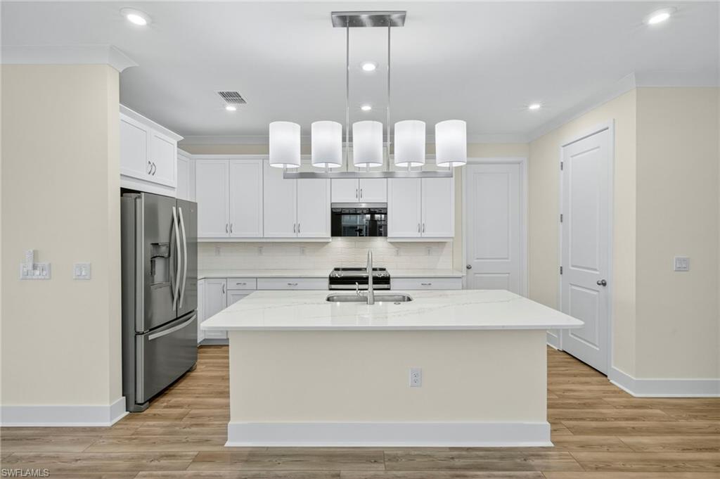 BONAVIE COVE - Residential Lease