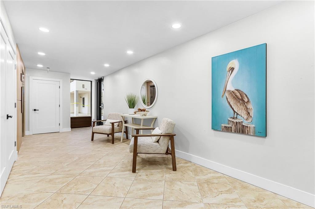 SANDARAC CONDO - Residential