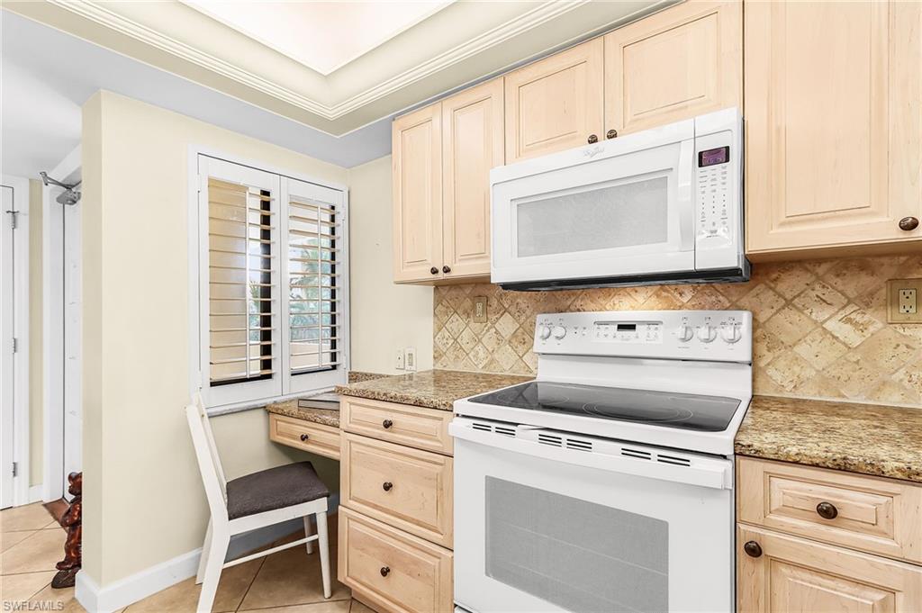 SANDARAC CONDO - Residential