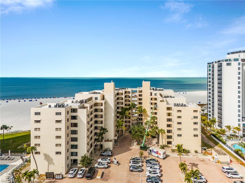 SANDARAC CONDO - Residential