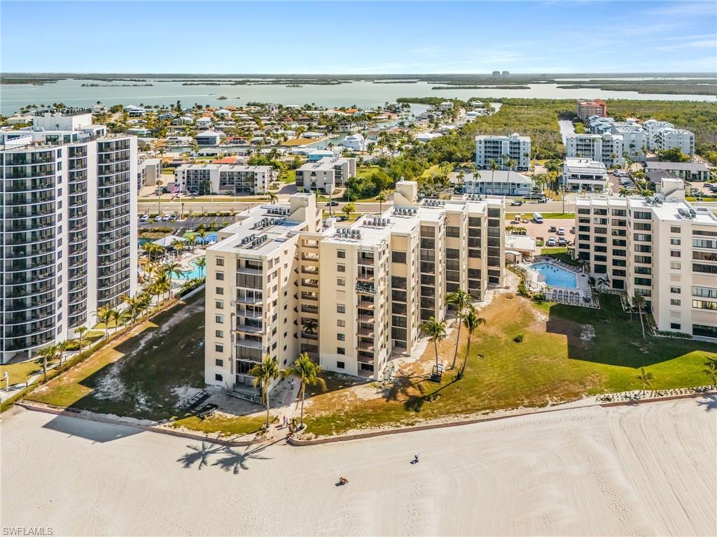 SANDARAC CONDO - Residential