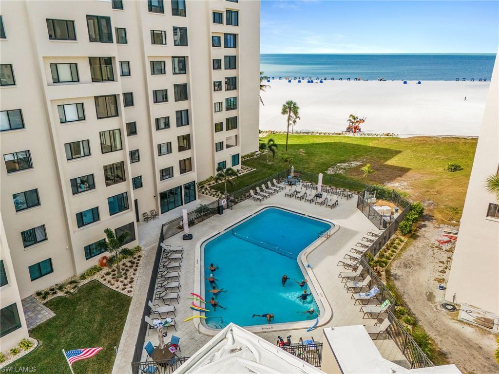 SANDARAC CONDO - Residential