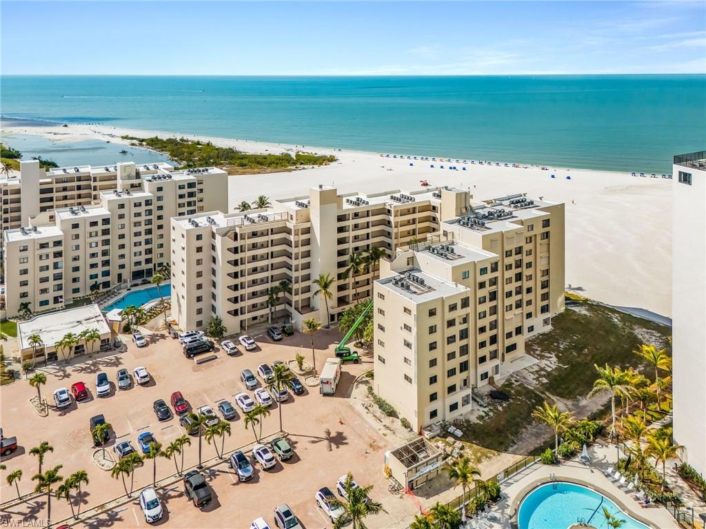 SANDARAC CONDO - Residential