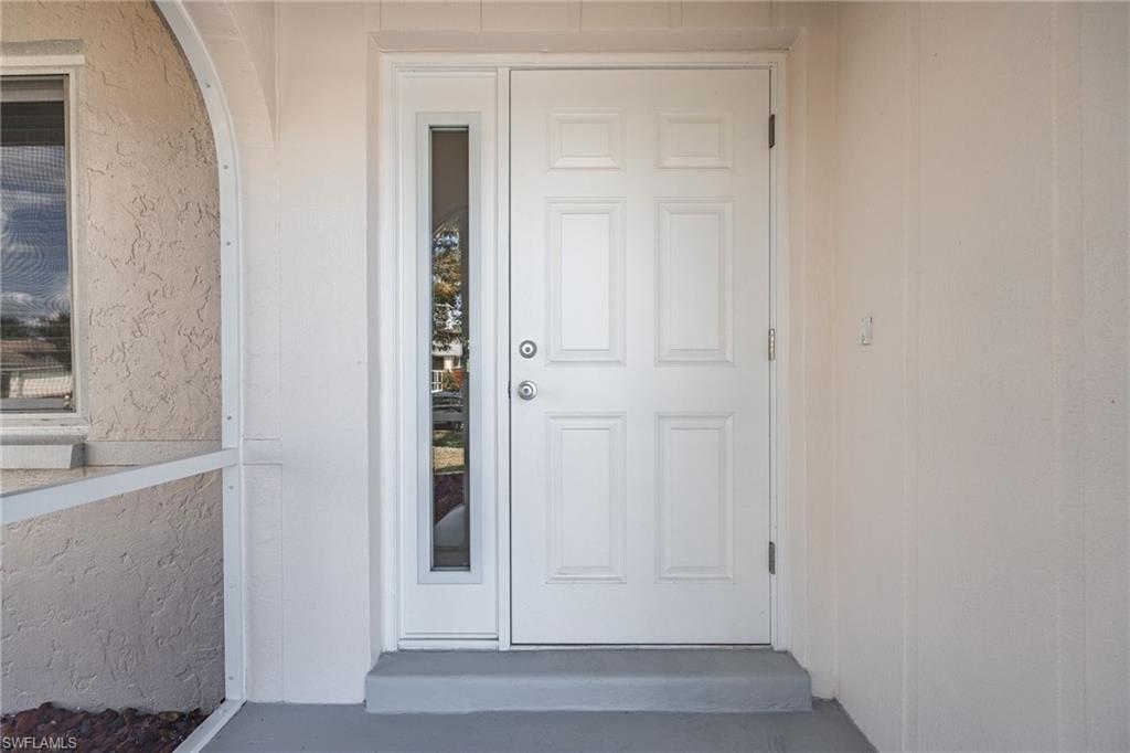 CAPE CORAL - Residential