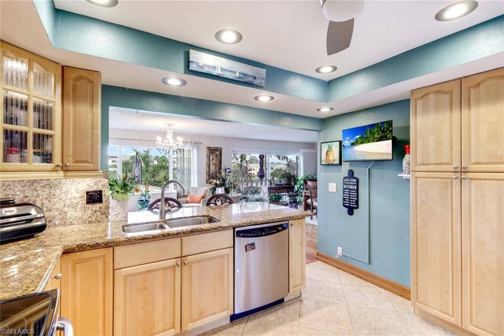 13551 Stratford Place CIR 202