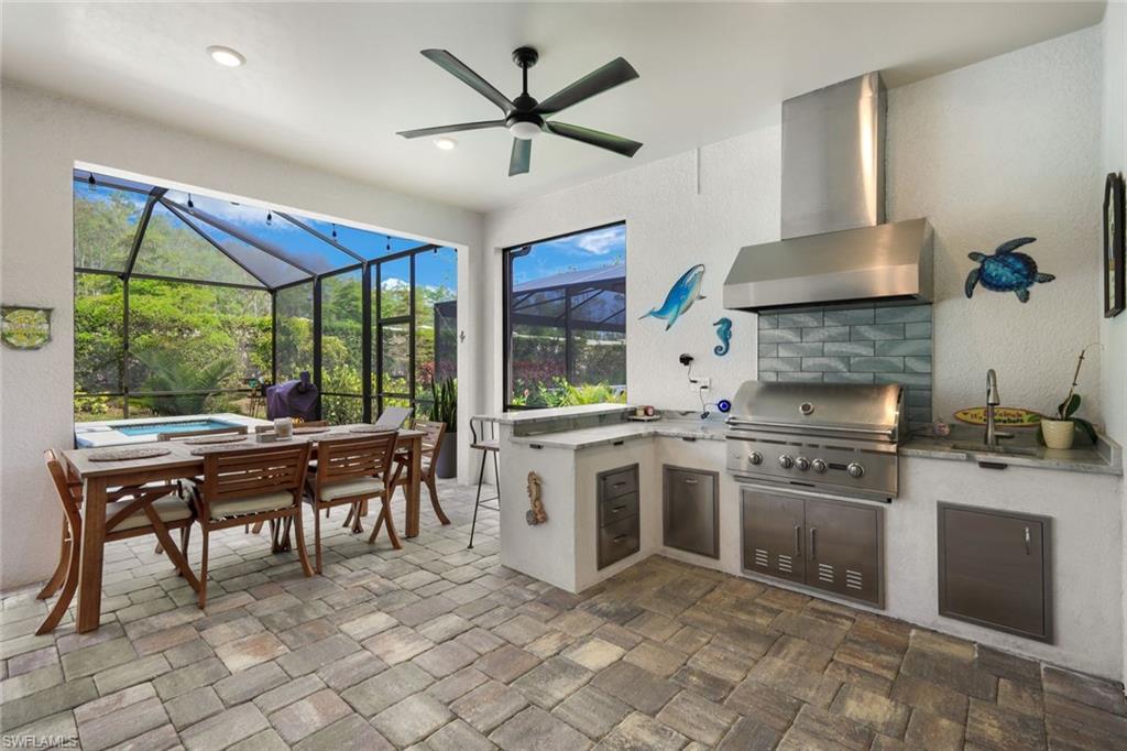 ESPLANADE LAKE CLUB - Residential