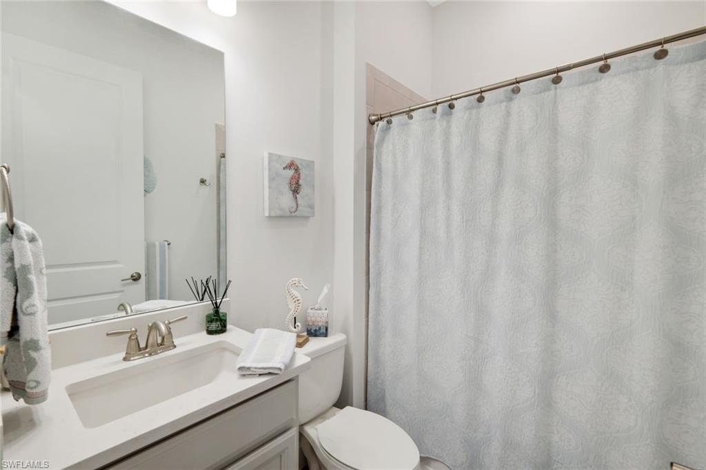 ESPLANADE LAKE CLUB - Residential