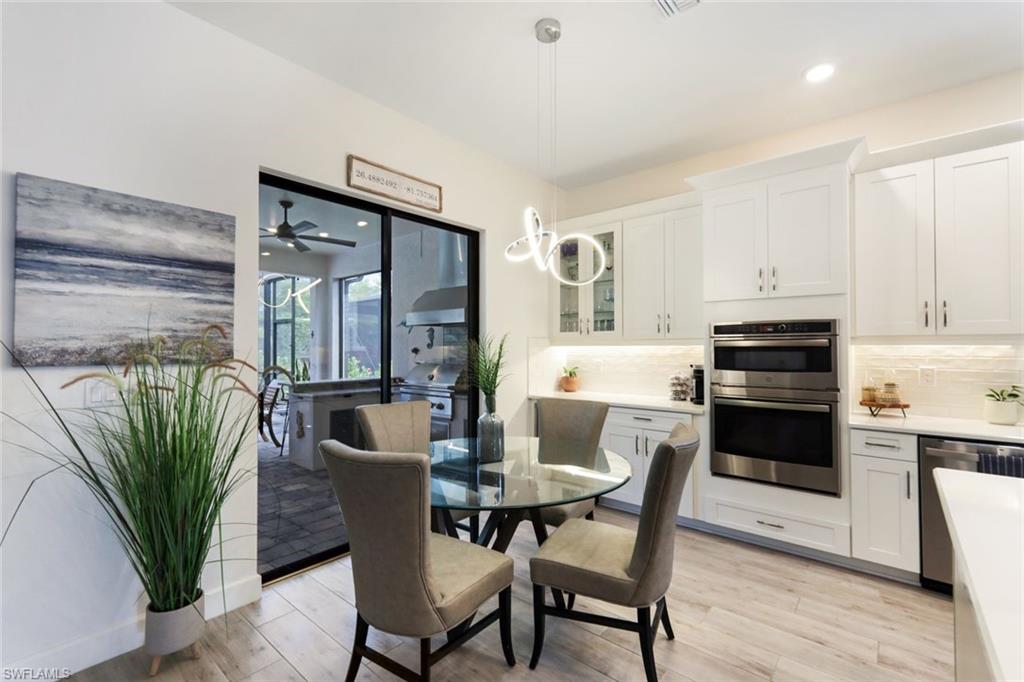 ESPLANADE LAKE CLUB - Residential