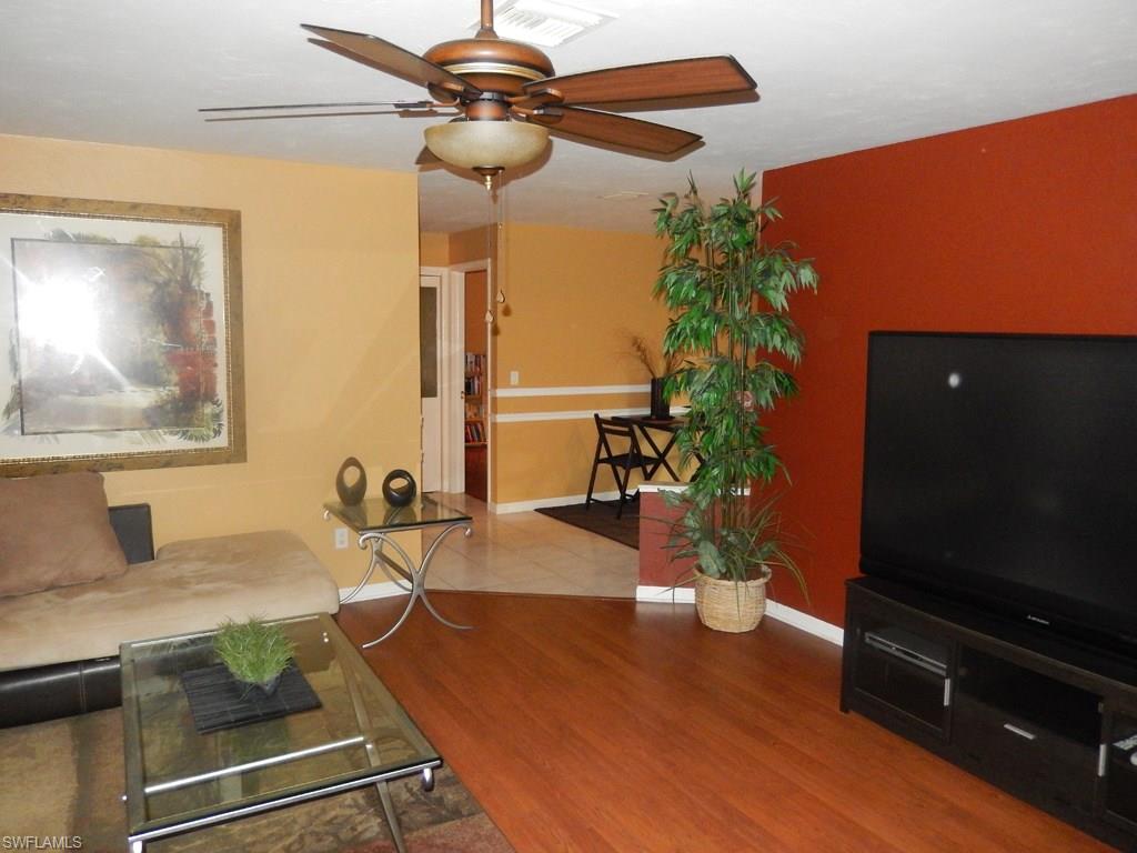 SAN CARLOS PARK - Residential