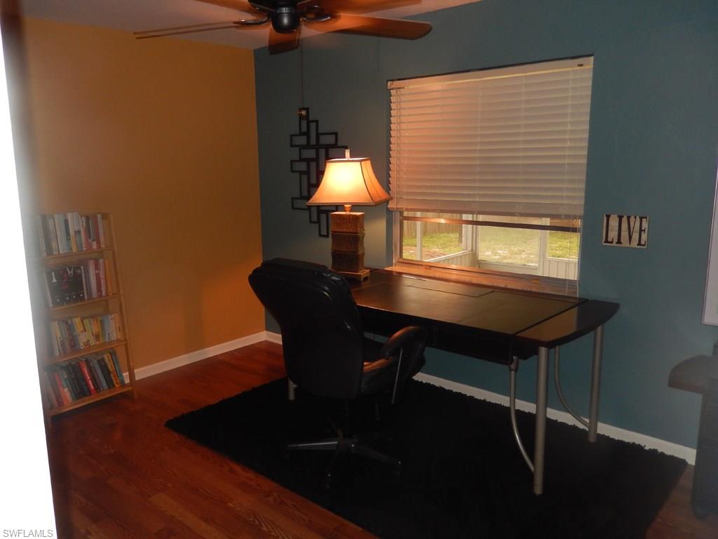 SAN CARLOS PARK - Residential