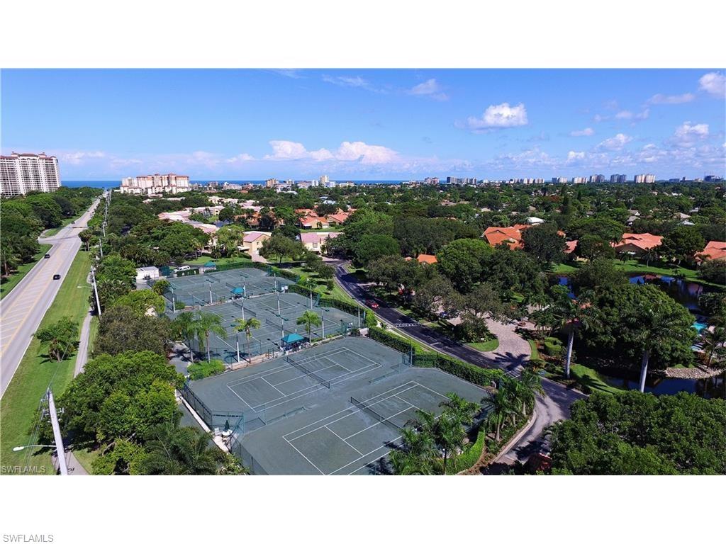 BEACHWALK HOMES - Residential