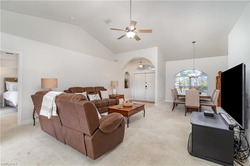 PORT CHARLOTTE - Residential