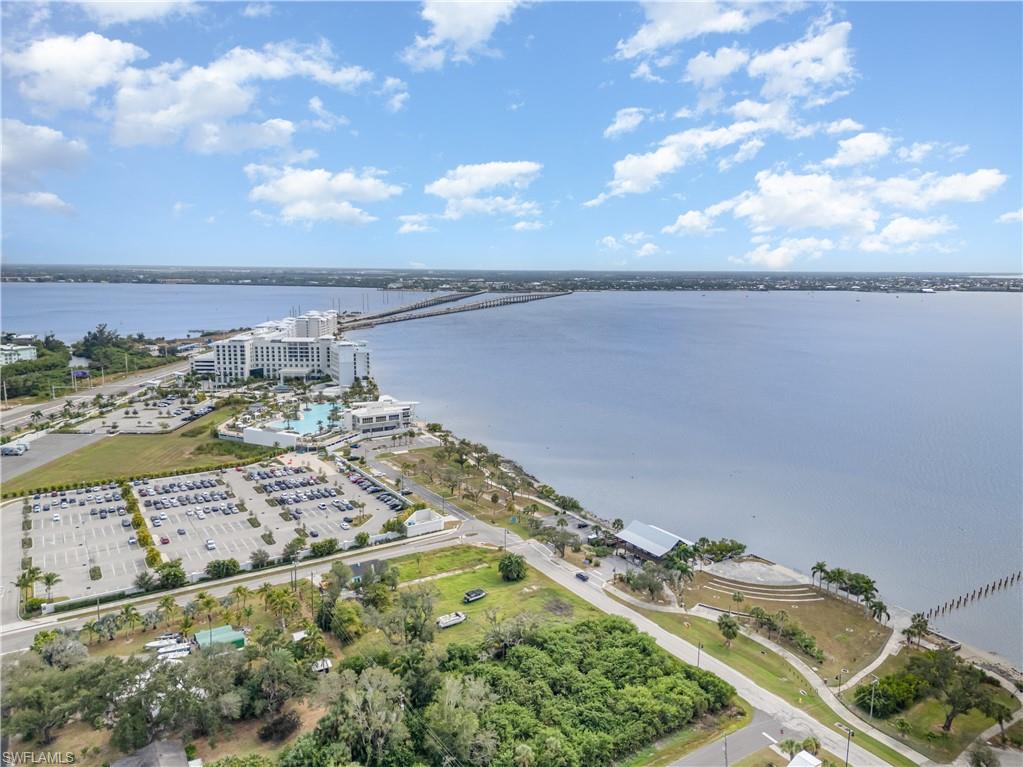 PORT CHARLOTTE - Residential