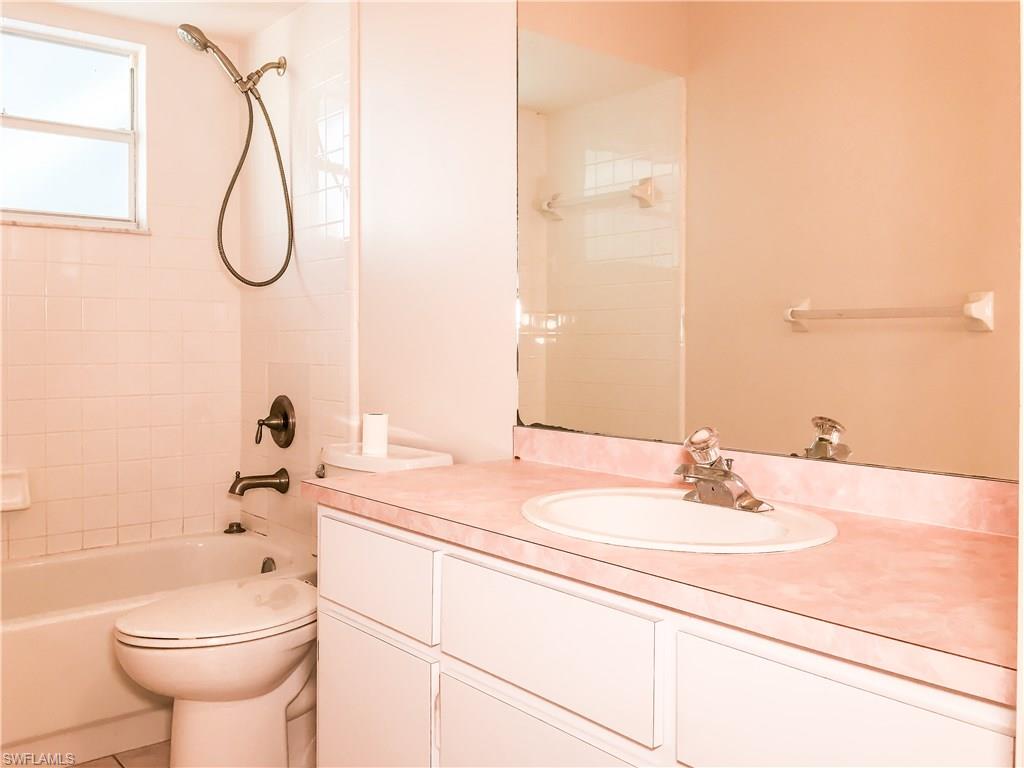 WILLOW LAKE - Residential