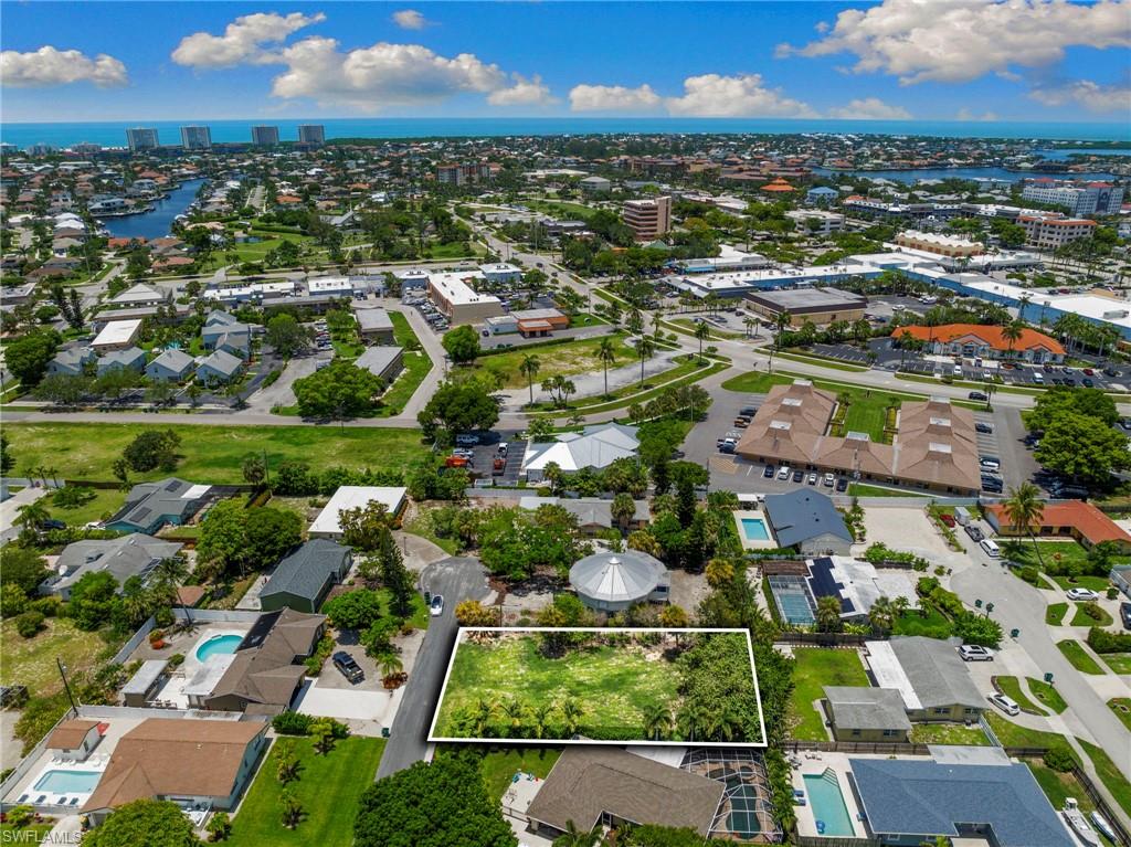MARCO ISLAND - Land
