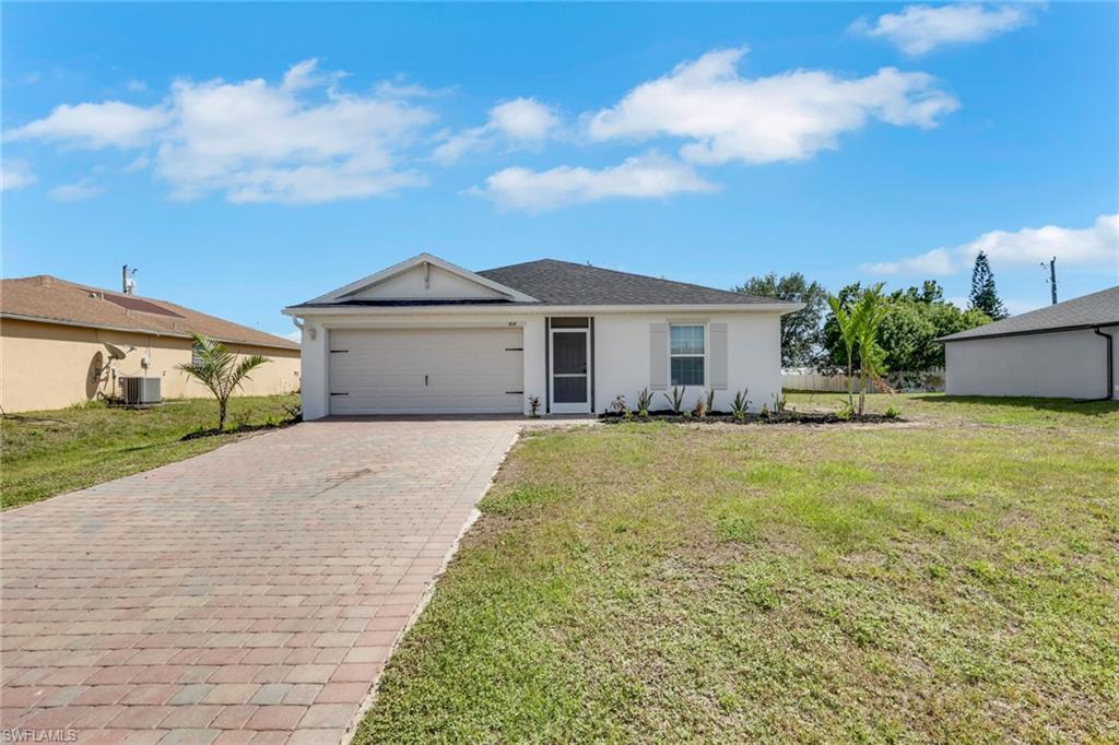CAPE CORAL - Residential