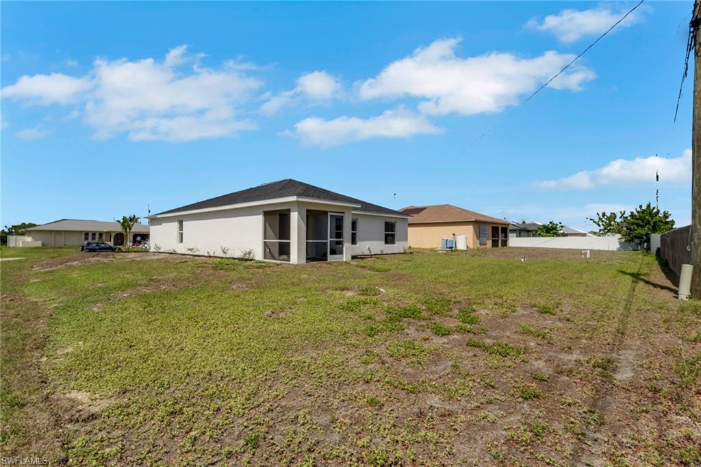 CAPE CORAL - Residential