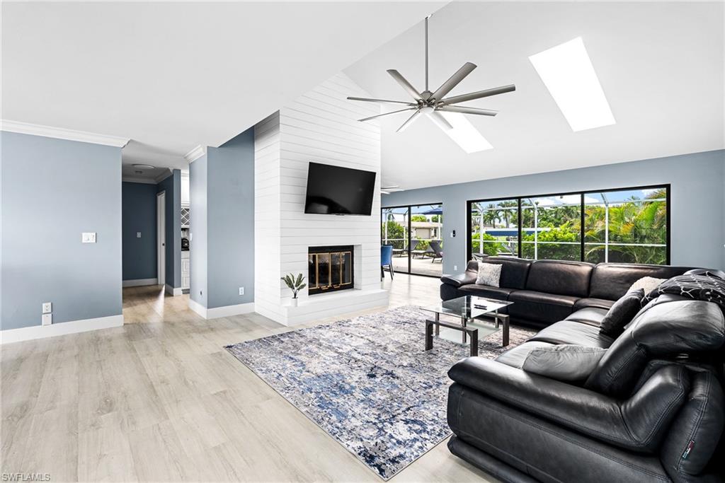 CAPE CORAL - Residential Lease