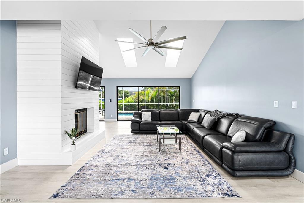 CAPE CORAL - Residential Lease