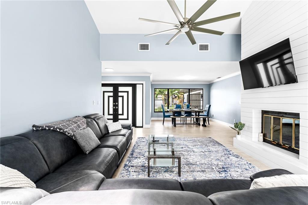 CAPE CORAL - Residential Lease