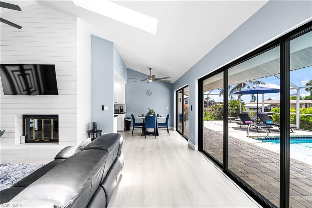 CAPE CORAL - Residential Lease