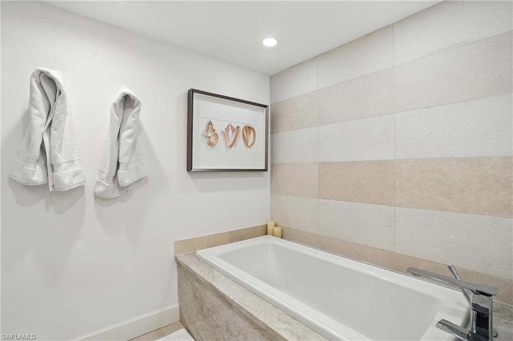 SAND CASTLE - Residential Lease