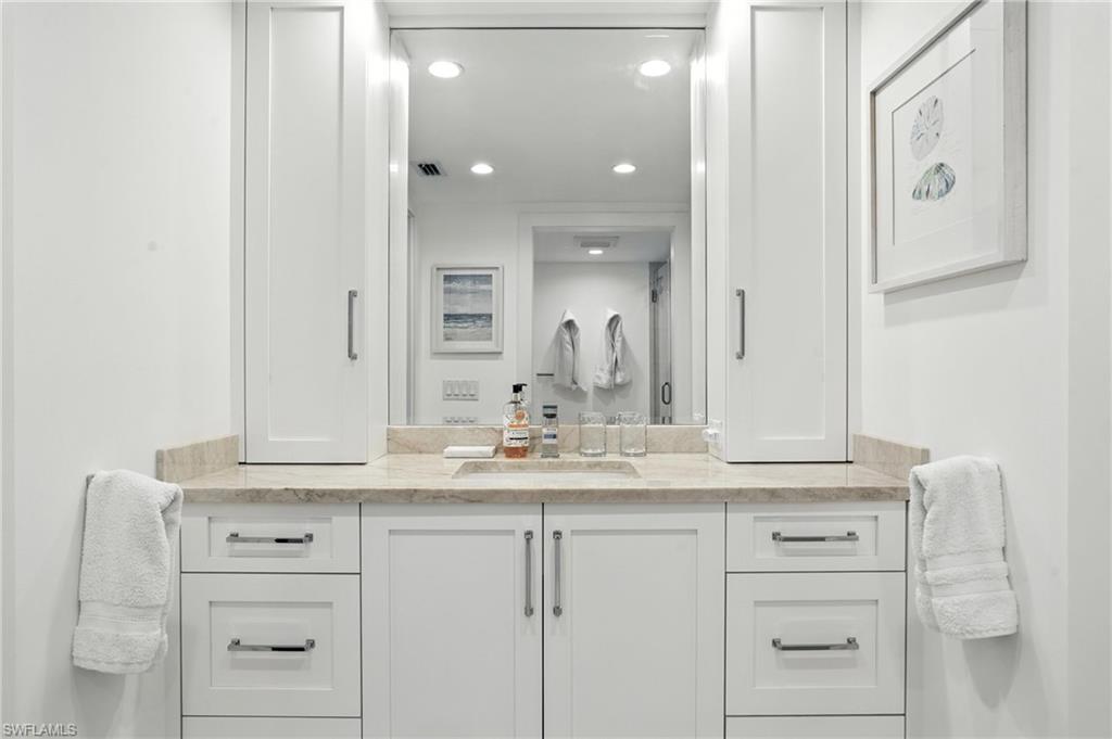 SAND CASTLE - Residential Lease