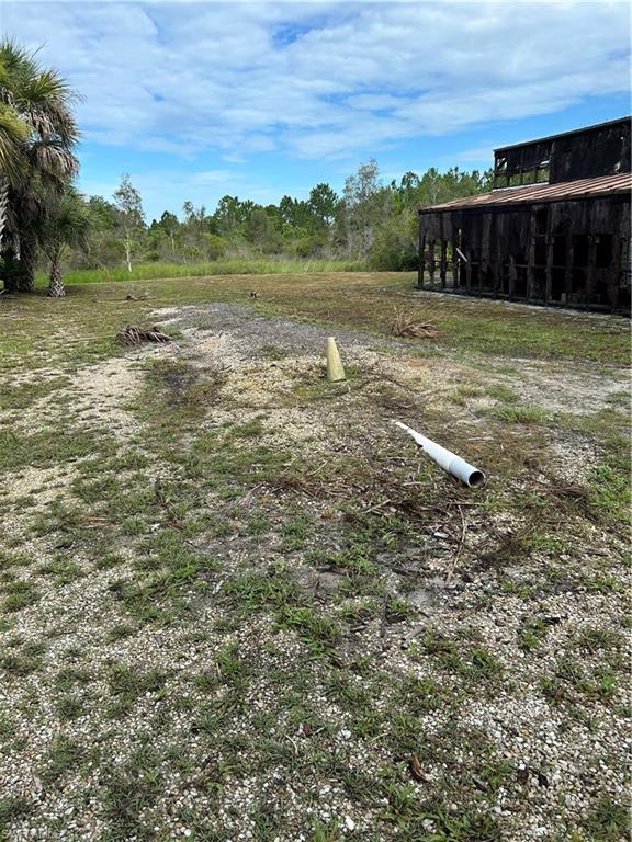 GOLDEN RANCHES - Land