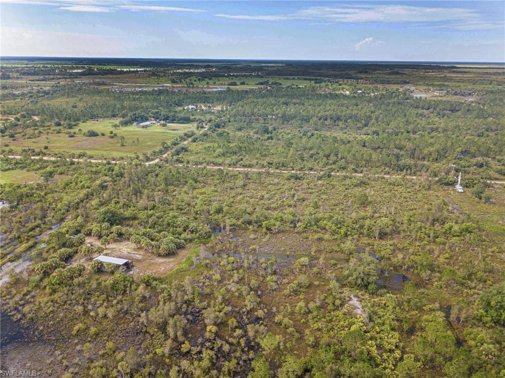 GOLDEN RANCHES - Land