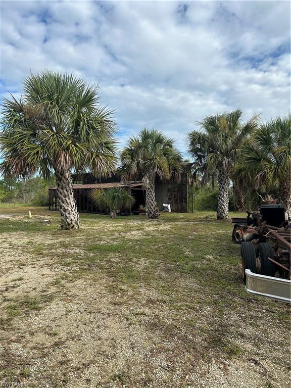 GOLDEN RANCHES - Land